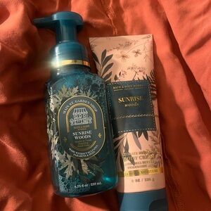 Bath & Body Works Sunrise Woods Hand Soap and Body Cream - Blue and Cream